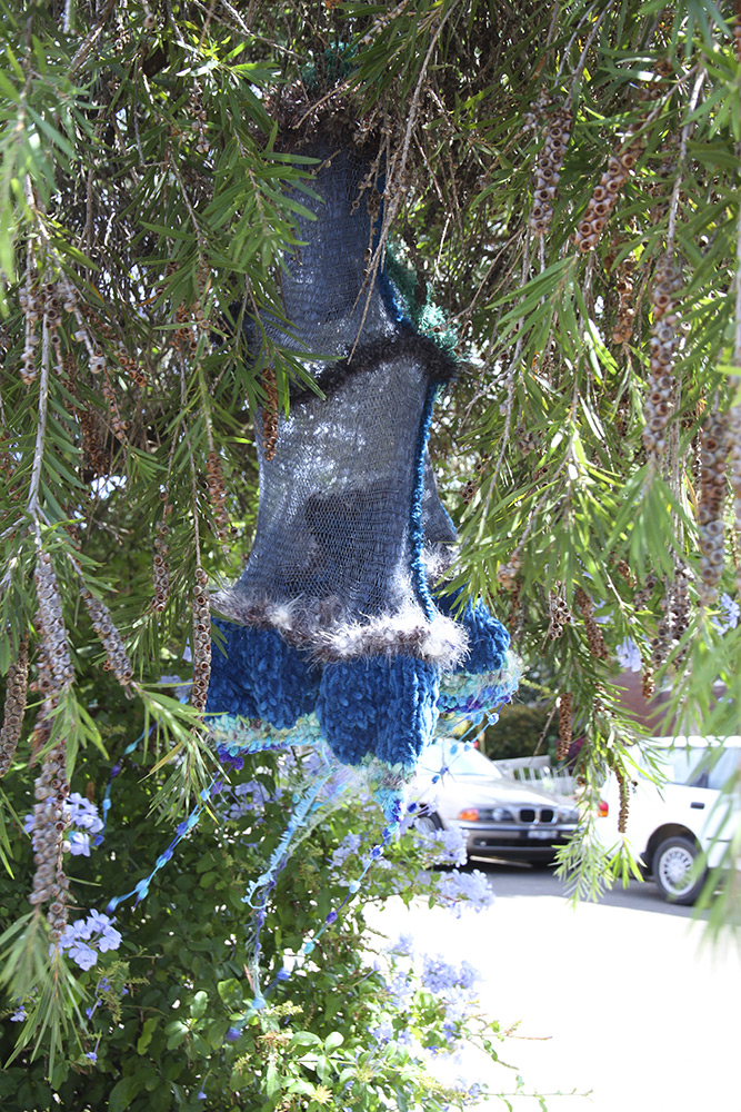 Margaret Mayhew: Suspended Sea Beasts (2012-13), Wire, yarn, fabric, bamboo lanterns