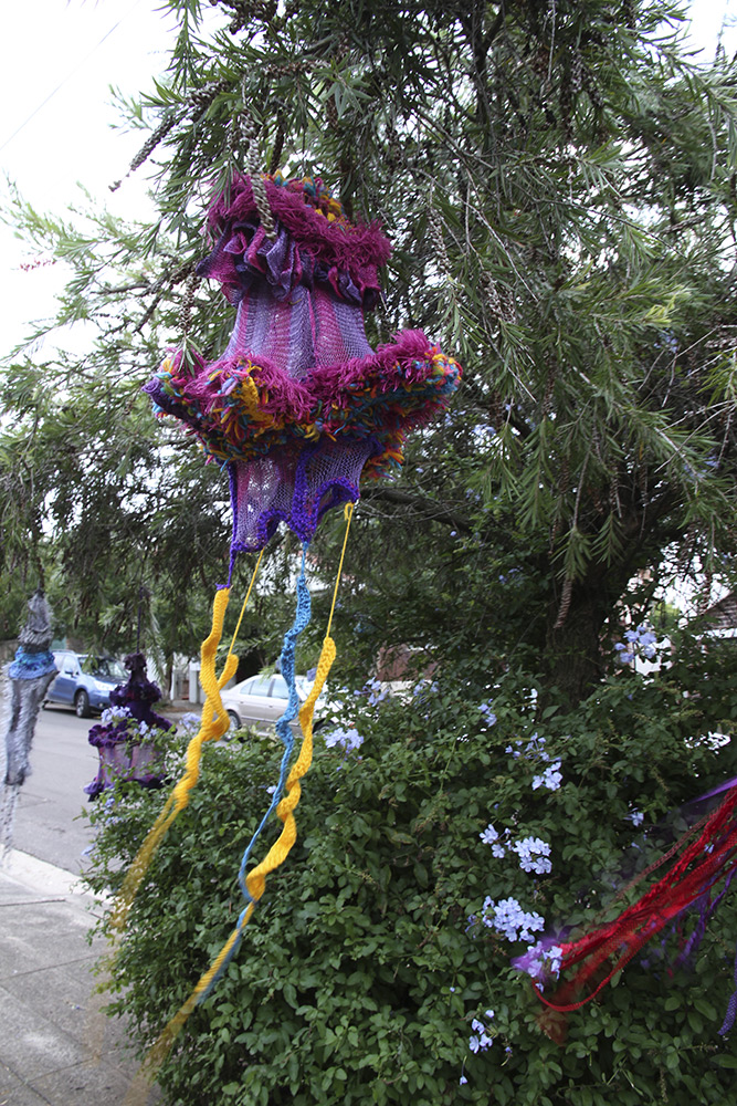 Margaret Mayhew: Suspended Sea Beasts (2012-13), Wire, yarn, fabric, bamboo lanterns