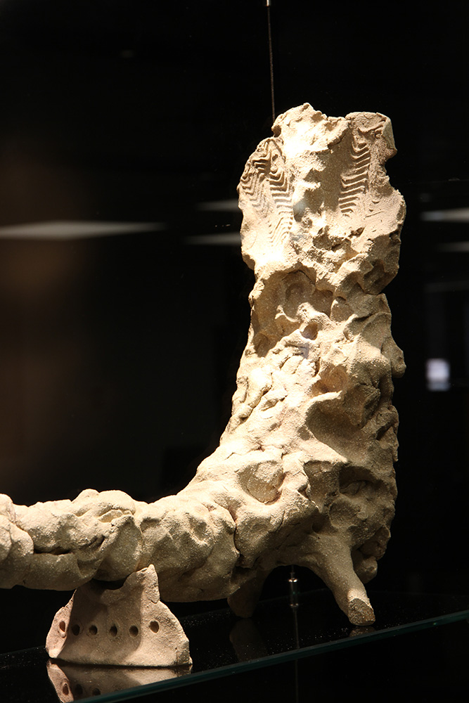 Trevor Fry "The Shittest Pile of Crap You Have Ever Seen", 2015. Ceramics and mixed media