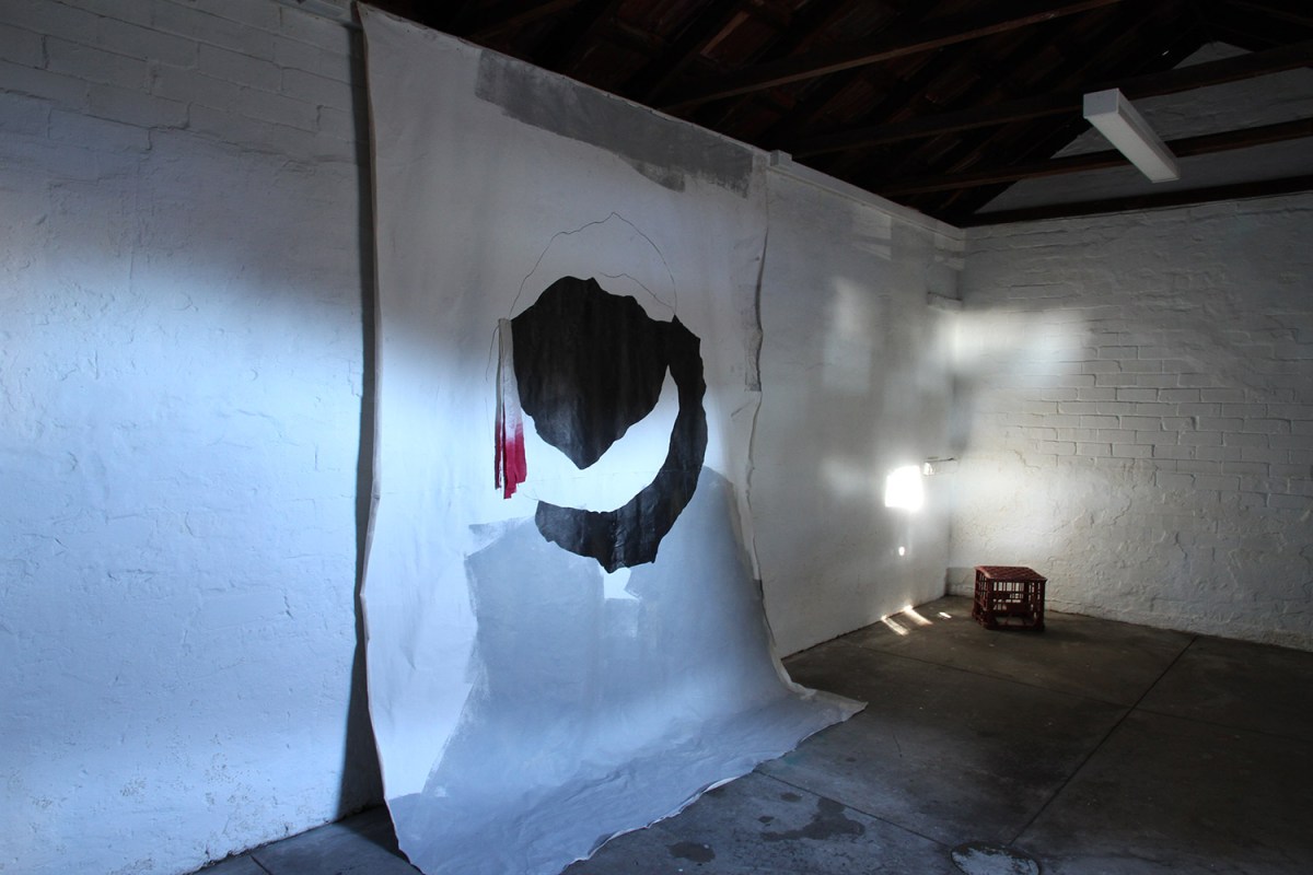 Salote Tawale, I’m Sitting With You, But, You’re Not There, 2016. Installation view.